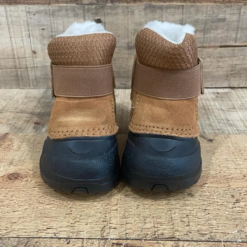 The North Face Snow Boots Boys Size 4 Brown Waterproof Ankle Hook & Loop Winter